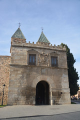 Fototapeta na wymiar Muralla de Toledo, España