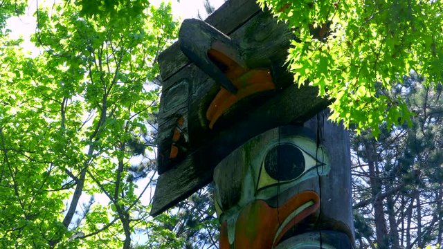 4K Native Totem Pole Close Up,  British Columbia First Nation Indian Pole Art
