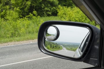 Obraz premium the reflection in the mirror freeway