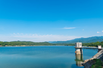Obraz premium 満濃池 夏 香川県