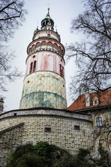 Obraz premium CESKY KRUMLOV, CZECH REPUBLIC- April 16, 2017 : Round tower of Cesky Krumlov castle, Czech Republic