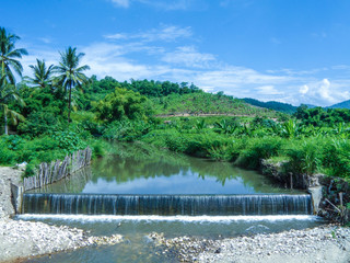 Fototapeta premium Weir overflow background