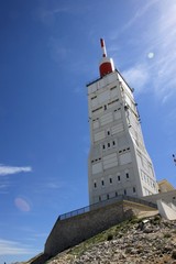 Le mont ventoux dans le Vaucluse,monts du Vaucluse et Luberon,