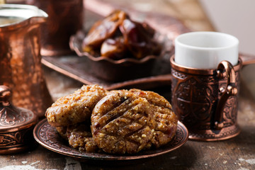peanut butter and dates raw cookies..style rustic