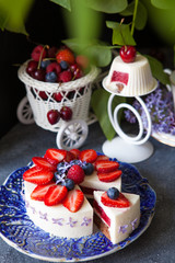 Vanillal cheesecake with strawberry