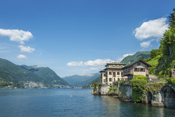 Fototapeta na wymiar Landscape of Lake Como, Italy
