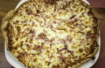 Pizza bacon and cheese