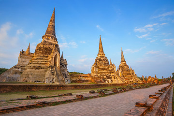 Fototapeta premium Wat Phra Si Sanphet temple in Ayutthaya Historical Park, a UNESCO world heritage site, Thailand