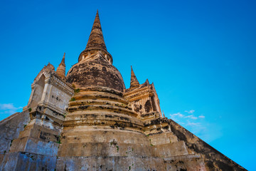 Fototapeta premium Wat Phra Si Sanphet temple in Ayutthaya Historical Park, a UNESCO world heritage site, Thailand