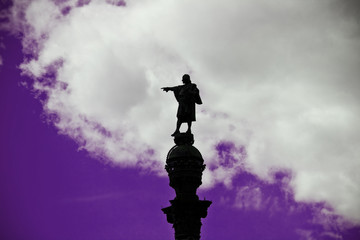 Statue of Christopher Columbus pointing America