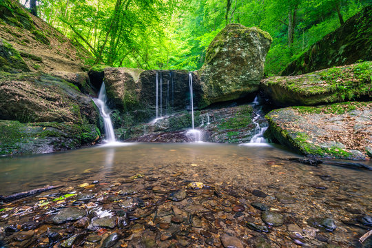 Wasserfall in der Ehrbachklamm im Hunsr&uuml;ck