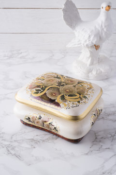 gold сasket