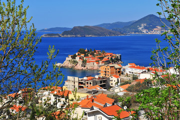 Fototapeta na wymiar Amazing view of Sveti Stefan resort