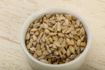 Peeled sunflower seeds