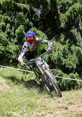vélo tout terrain descente