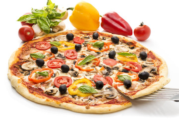Pizza with ham, pepper and olives