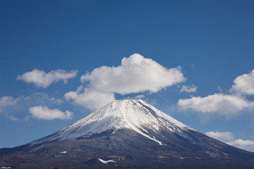 朝霧高原から望む富士山