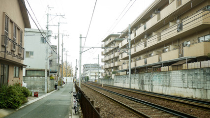 Fototapeta premium 線路脇の小道