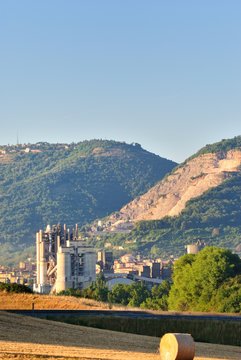 Agricoltura e industria presso Colleferro - Roma - Lazio - Italia
