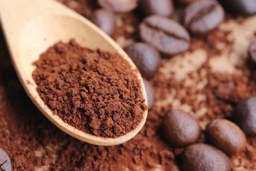 Instant coffee with bean