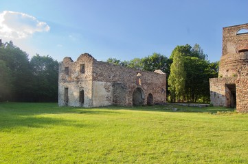 Fototapeta na wymiar Old ruins in Poland