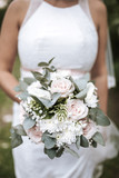 bride holding bouquet