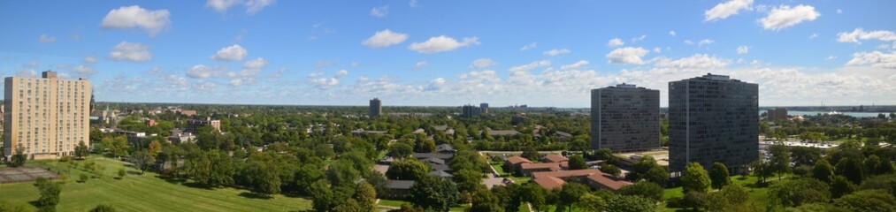 Fototapeta na wymiar Detroit suburbs panoramic