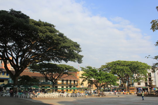 Parque Sim&oacute;n Bol&iacute;var. Andes, Antioquia, Colombia.