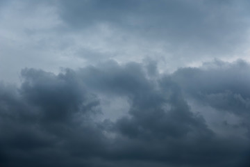 Obraz premium Black cloud and thunderstorm before rainy, Dramatic black clouds and dark sky