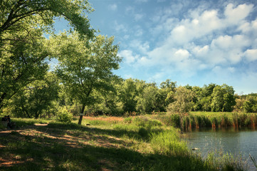 Старый пруд в лесопарковой зоне © chingis61