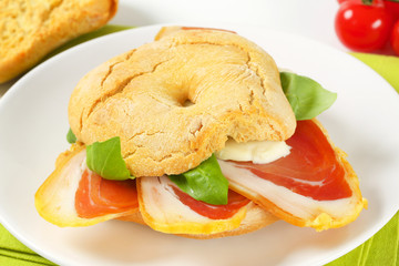 Prosciutto and mozzarella sandwich