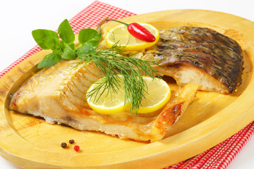 Oven baked carp fillets