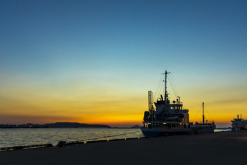Fototapeta premium 博多湾の夕日