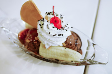 Chocolate ice cream. Sundea ice cream.
