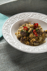 Farofa with dried meat and pepper