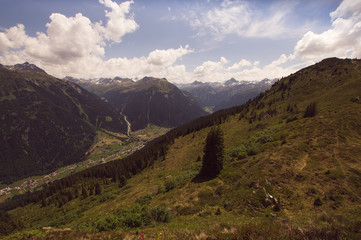 Fototapeta premium Wandern in den Österreicher Alpen