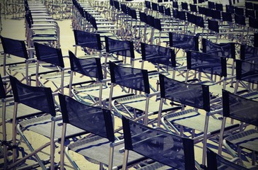 empty chairs before the event