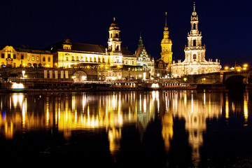 Fototapeta na wymiar Dresden Old City , near Marien bridge.