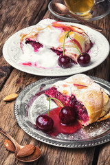 Home cherry strudel