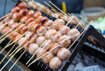 炭焼きソーセージ　