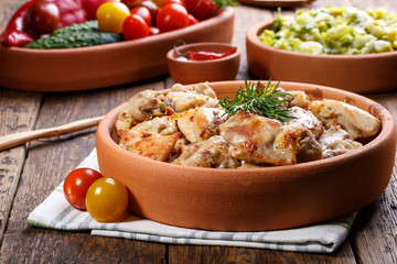 Roasted chicken meat pieces.