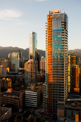 Fototapeta na wymiar Cityscape of downtown Vancouver at dusk