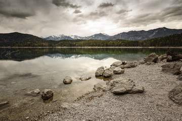 Düstere Simmung am Eibsee
