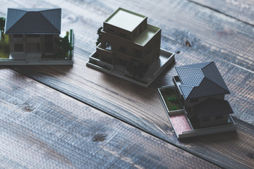 家イメージ 木目の板