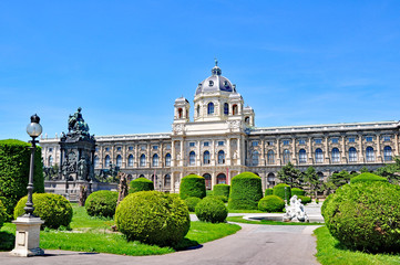 Fototapeta premium Museum in Wien, Maria Theresia Platz