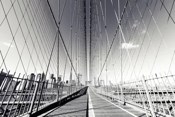 Crédence de cuisine en verre imprimé Noir et blanc B&amp W Brooklyn Bridge, photographie de New York. Point de repère de New York.