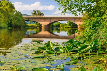 The old Lahn bridge of the Bundesstrasse B3 near Marburg.