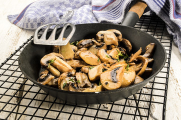 grilled mushroom in a pan