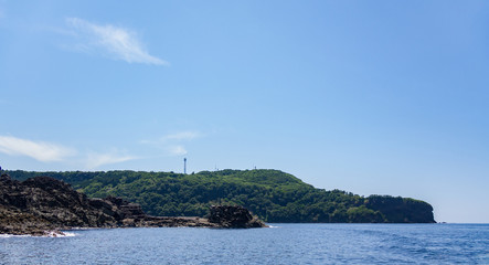 関岬と膳棚