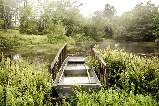 Boat and pind